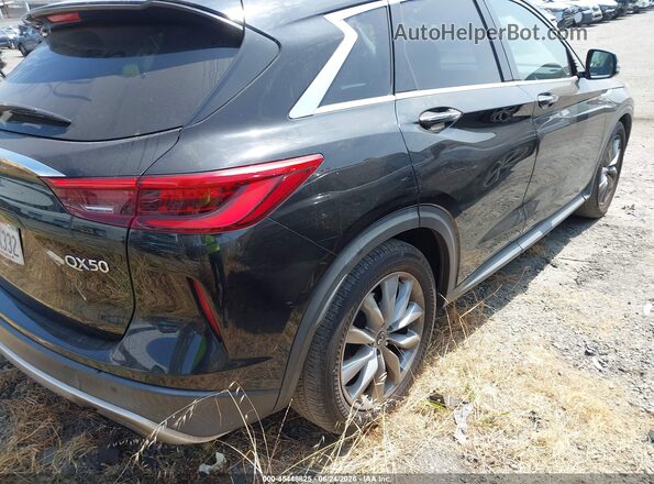 3PCAJ5M12KF133073 2019 INFINITI QX50 Black Задня права чверть