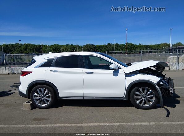 3PCAJ5M12LF107350 2020 INFINITI QX50 White Rear interior view