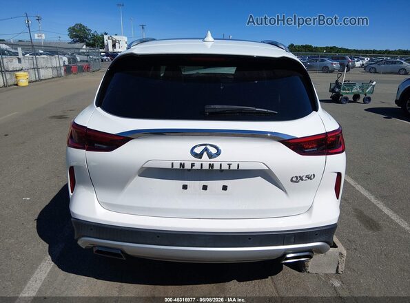 3PCAJ5M12LF107350 2020 INFINITI QX50 White 