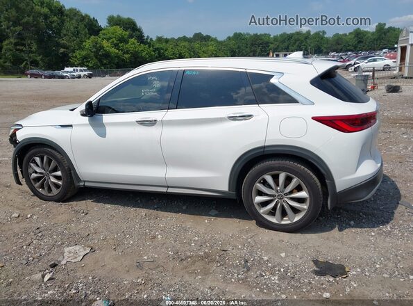3PCAJ5M13KF125225 2019 INFINITI QX50 White 360 interior view