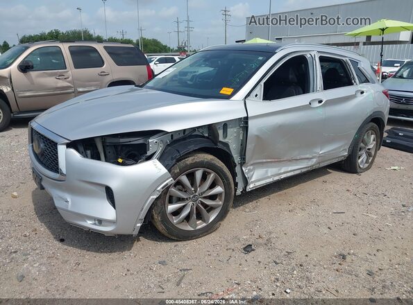 3PCAJ5M14LF106362 2020 INFINITI QX50 Серебряный Передняя левая четверть