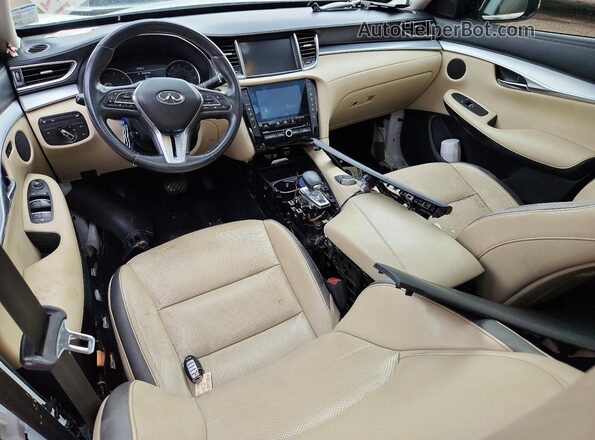 3PCAJ5M15KF134069 2019 INFINITI QX50 Белый 
