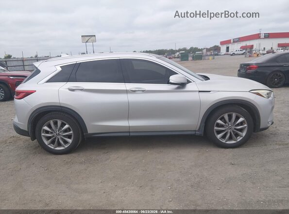 3PCAJ5M15KF136856 2019 INFINITI QX50 Silver Vista interior trasera