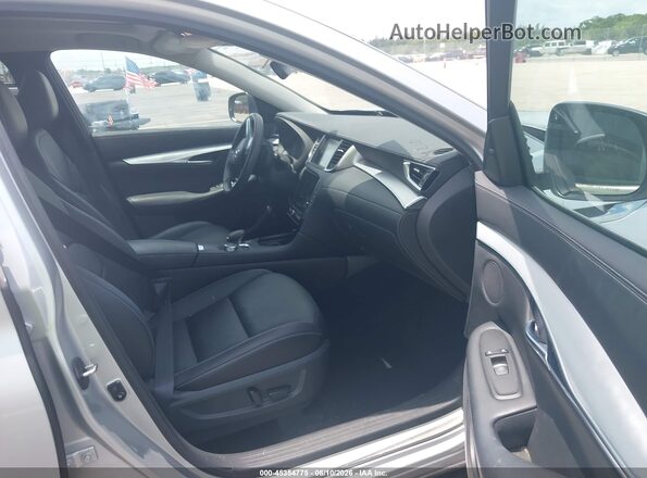 3PCAJ5M15KF138431 2019 INFINITI QX50 Gray Widok wnętrza z przodu