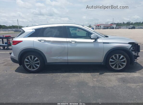 3PCAJ5M15KF138431 2019 INFINITI QX50 Gray Widok wnętrza 360 stopni