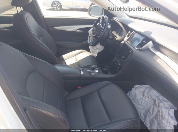3PCAJ5M15LF102806 2020 INFINITI QX50 White Front interior view