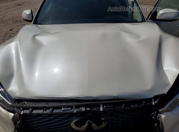3PCAJ5M17KF118911 2019 INFINITI QX50 White Widok komory silnika
