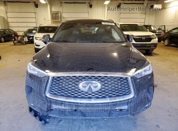 3PCAJ5M17KF137636 2019 INFINITI QX50 Black Widok z przodu