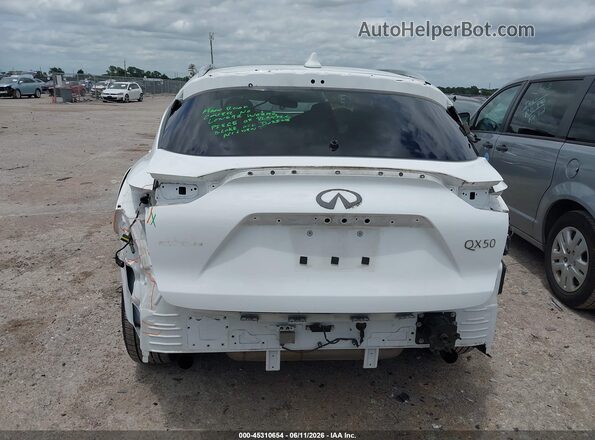 3PCAJ5M17KF148152 2019 INFINITI QX50 White 