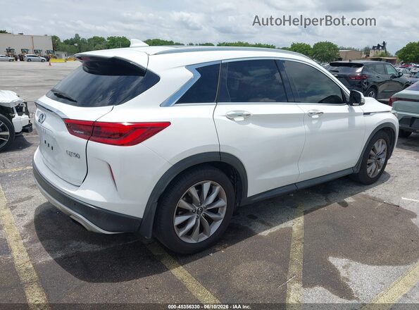 3PCAJ5M19LF111766 2020 INFINITI QX50 White Հետևի աջ