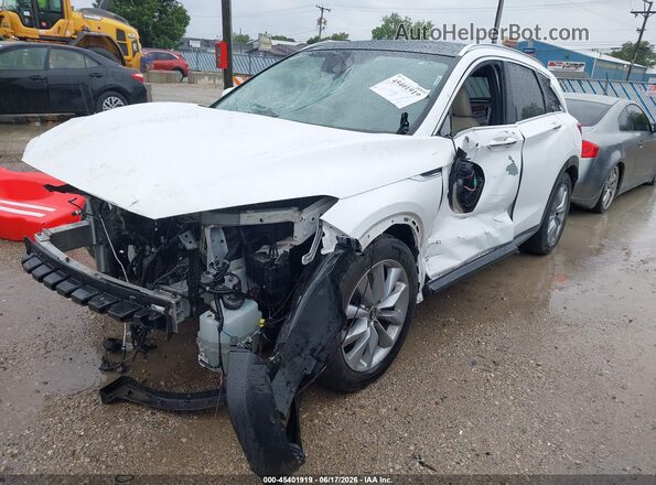 3PCAJ5M30KF132327 2019 INFINITI QX50 White წინა მარცხენა ხედი სამი მეოთხედიდან