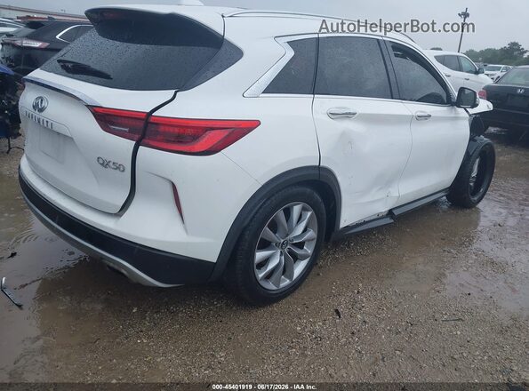 3PCAJ5M30KF132327 2019 INFINITI QX50 White უკანა მარჯვენა