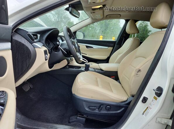 3PCAJ5M33LF111733 2020 INFINITI QX50 White Vista interior delantera