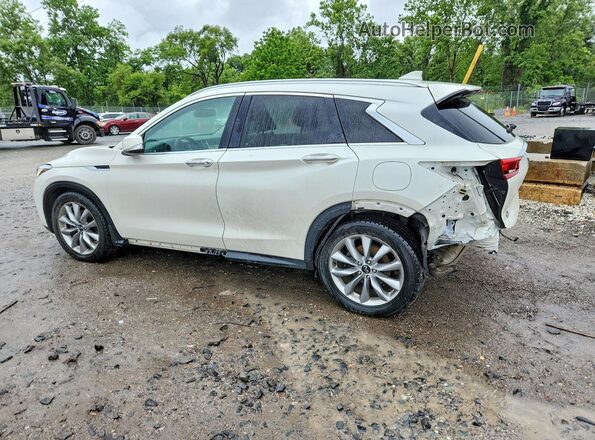 3PCAJ5M33LF111733 2020 INFINITI QX50 White Trasero izquierdo