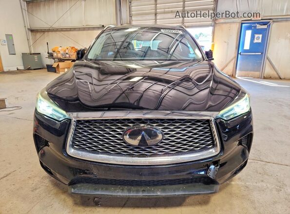 3PCAJ5M34KF131245 2019 INFINITI QX50 Black Widok z przodu