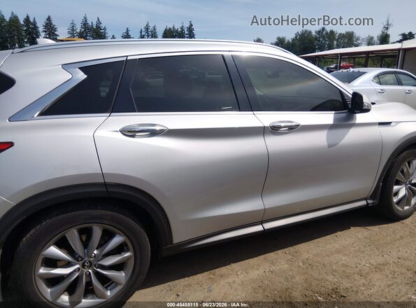 3PCAJ5M35KF140892 2019 INFINITI QX50 Silver Вид задньої частини салону