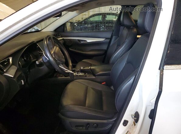 3PCAJ5M35LF105738 2020 INFINITI QX50 Белый Вид салона спереди