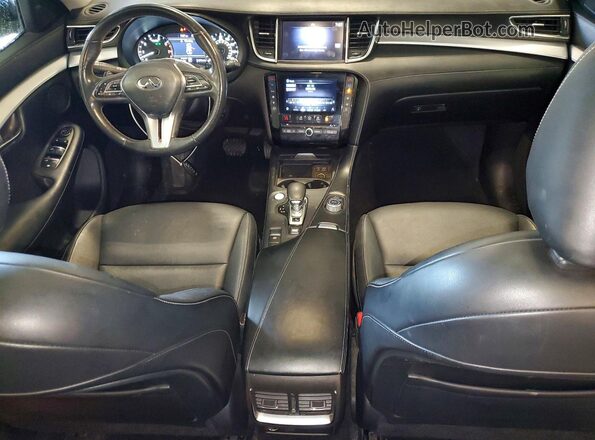 3PCAJ5M35LF105738 2020 INFINITI QX50 Белый Вид панели приборов