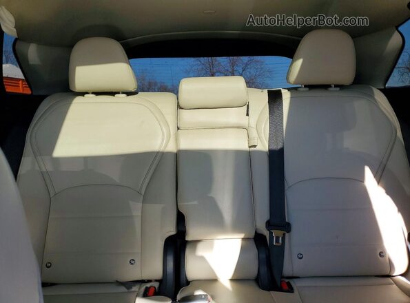3PCAJ5M35LF111054 2020 INFINITI QX50 White Widok tylnych siedzeń
