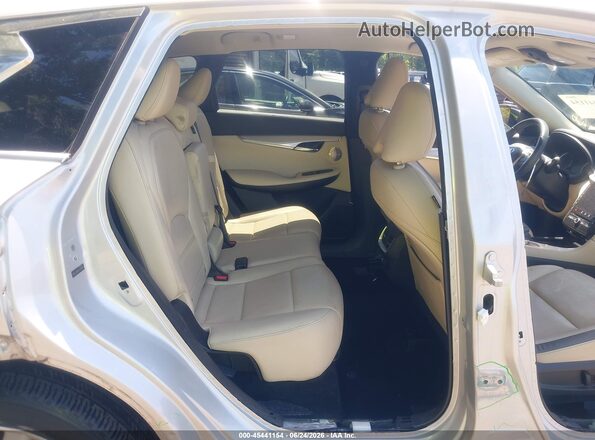 3PCAJ5M3XKF124445 2019 INFINITI QX50 Silver VIN sticker view