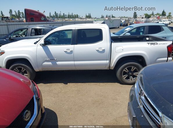 3TMAZ5CN0JM065461 2018 TOYOTA TACOMA White Սալոնի 360 աստիճան տեսք