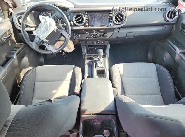 3TMAZ5CN0PM217280 2023 TOYOTA TACOMA Silver Առջևի վահանակի տեսք