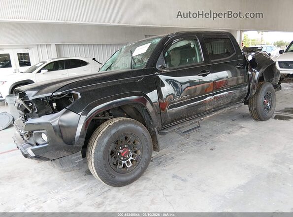 3TMAZ5CN2NM186286 2022 TOYOTA TACOMA Black Передня ліва чверть