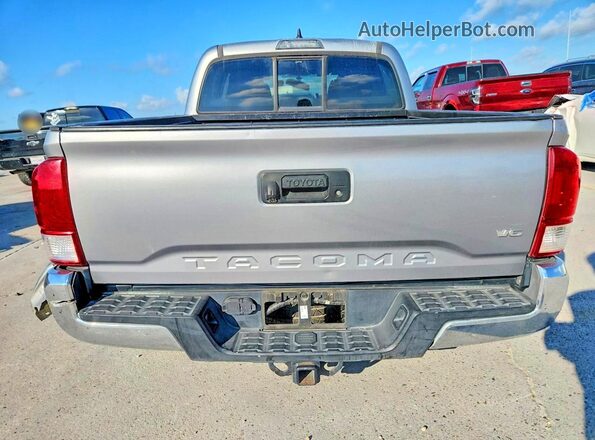 3TMAZ5CN4HM044767 2017 TOYOTA TACOMA Silver Հետևի տեսք