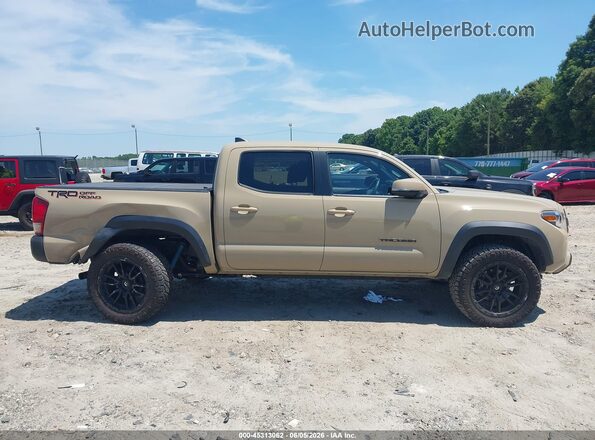 3TMAZ5CN4HM049905 2017 TOYOTA TACOMA Tan Սալոնի հետևի տեսք