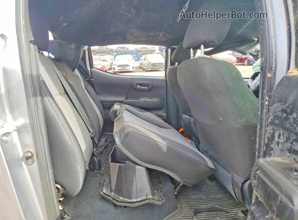 3TMAZ5CN5MM147142 2021 TOYOTA TACOMA Silver Widok tylnych siedzeń