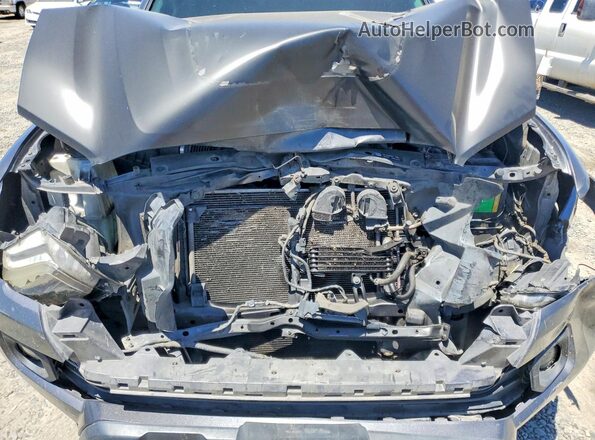 3TMAZ5CN8JM053574 2018 TOYOTA TACOMA Gray 