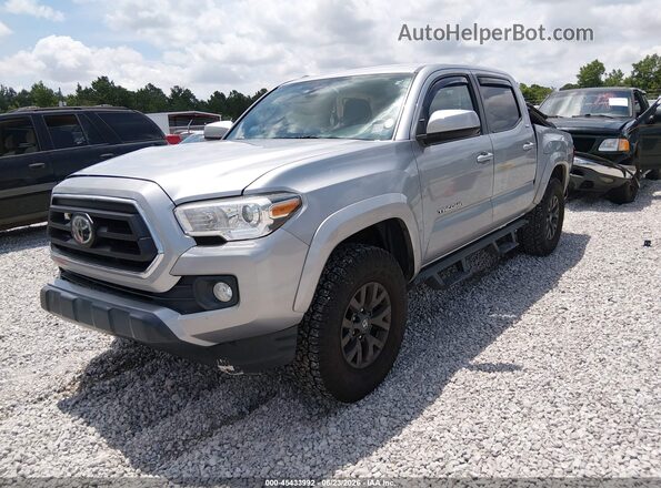 3TMAZ5CN8LM129698 2020 TOYOTA TACOMA Silver Przód lewy