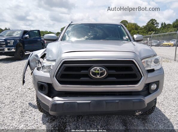 3TMAZ5CN8LM129698 2020 TOYOTA TACOMA Silver Widok zestawu wskaźników