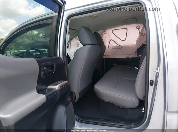 3TMAZ5CN8LM129698 2020 TOYOTA TACOMA Silver Widok naklejki z numerem VIN