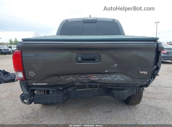 3TMAZ5CN9JM053440 2018 TOYOTA TACOMA Gray 