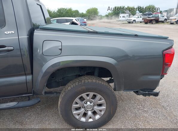 3TMAZ5CN9JM053440 2018 TOYOTA TACOMA Gray 