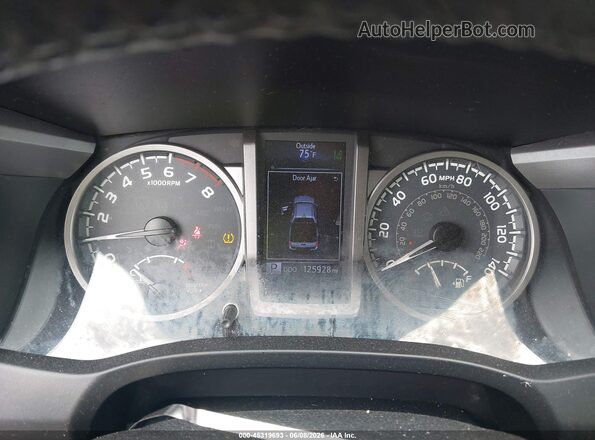 3TMAZ5CN9JM074255 2018 TOYOTA TACOMA Gray Vista de los asientos traseros
