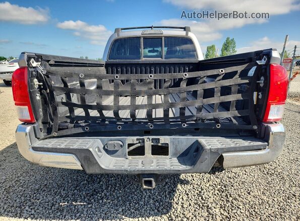 3TMBZ5DN3GM005203 2016 TOYOTA TACOMA Silver Widok z tyłu