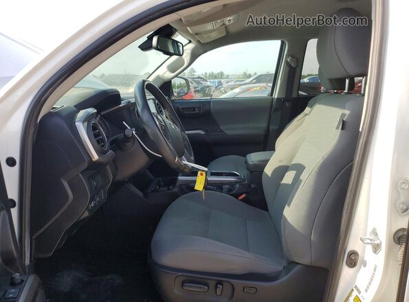 3TMBZ5DN6NM037155 2022 TOYOTA TACOMA White Սալոնի դիմացի տեսք