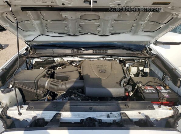 3TMBZ5DN6NM037155 2022 TOYOTA TACOMA White Սալոնի հետևի տեսք