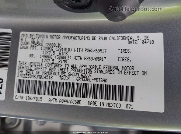3TMBZ5DN8JM014518 2018 TOYOTA TACOMA Silver Շարժիչի բաժամունքի տեսք