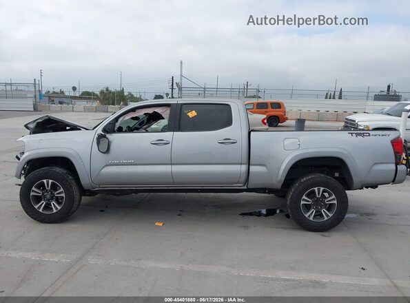 3TMBZ5DN8JM014518 2018 TOYOTA TACOMA Silver Սալոնի 360 աստիճան տեսք