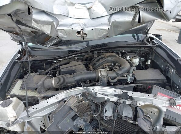 3TMBZ5DN8JM014518 2018 TOYOTA TACOMA Silver Հետևի տեսք
