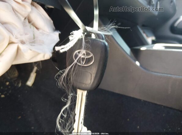 3TMBZ5DN9JM015113 2018 TOYOTA TACOMA White Вид панелі приладів