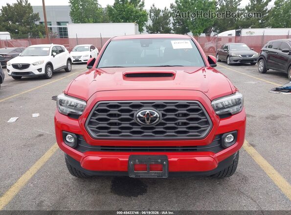 3TMBZ5DN9NM033262 2022 TOYOTA TACOMA Red Սարքավորումների վահանակի տեսք