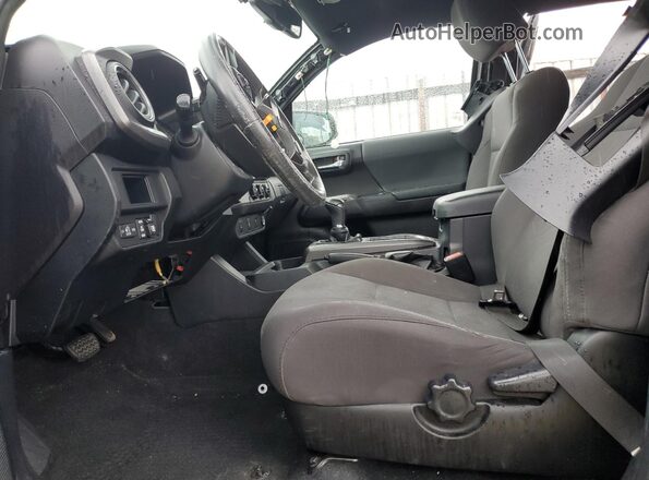 3TMBZ5DNXHM010013 2017 TOYOTA TACOMA Gray Front interior view