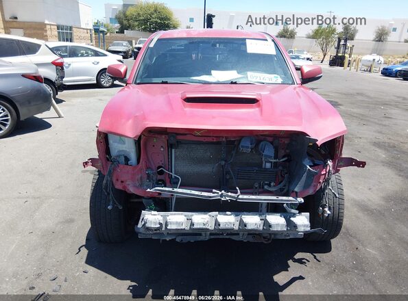 3TMCZ5AN0HM065384 2017 TOYOTA TACOMA Red Vista interior trasera
