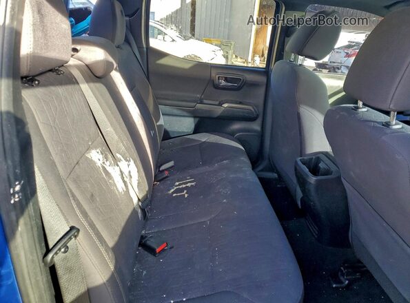 3TMCZ5AN0HM080032 2017 TOYOTA TACOMA Blue Vista de los asientos traseros