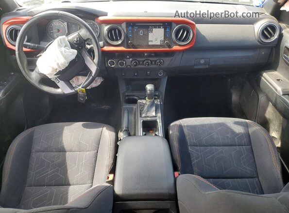 3TMCZ5AN0HM090740 2017 TOYOTA TACOMA Silver Вид панелі приладів
