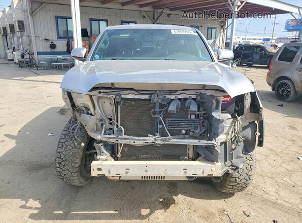 3TMCZ5AN0HM090740 2017 TOYOTA TACOMA Silver Вид спереду